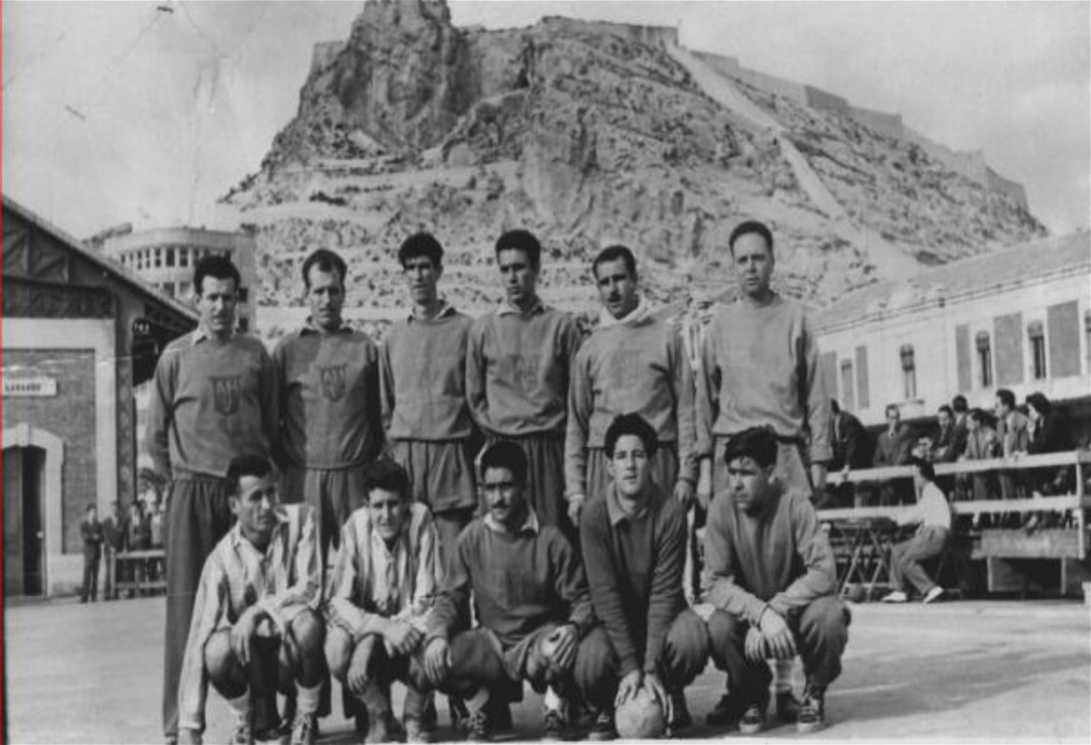 Plantilla 1956/57